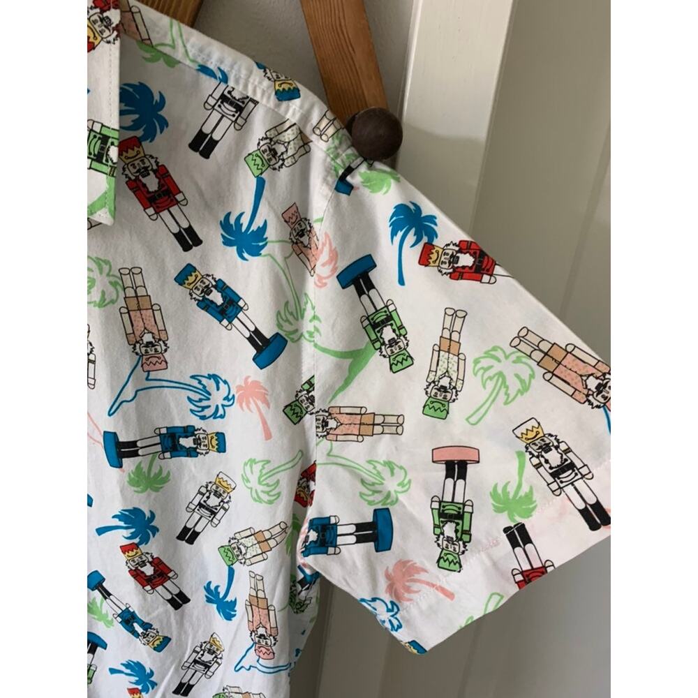 American Rag Nutcracker & Palms Buttonup - image 4